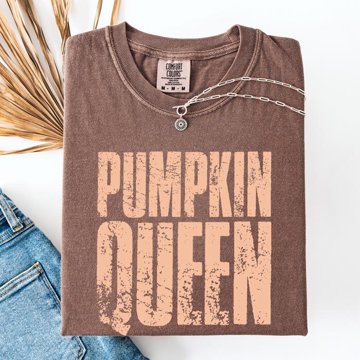 Pumpkin Queen Watercolor Leopard Print Pumpkins Bouquet Autumn Harvest Charm Comfort Colors Tee