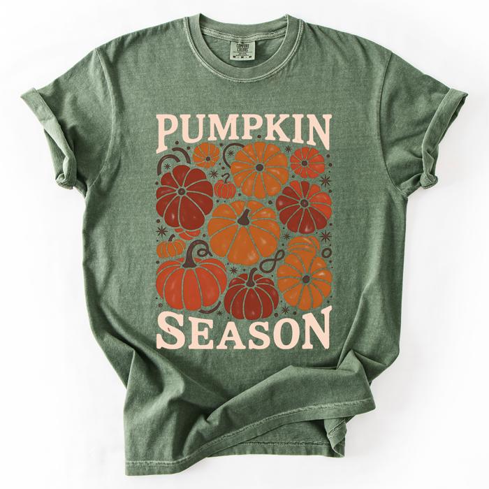 Pumpkin Queen Watercolor Leopard Pumpkins and Hand Painted Bouquet Autumn Harvest Comfort Colors Tee