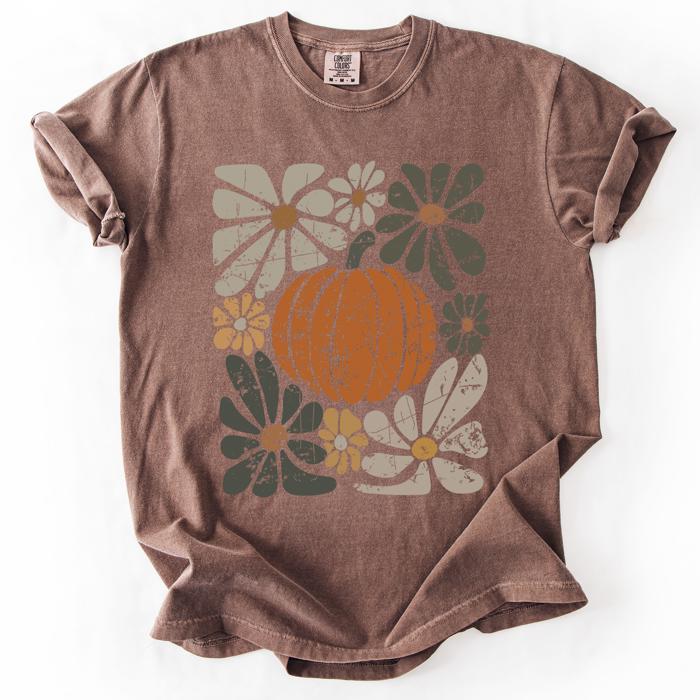 Retro Autumn Pumpkin and Flowers Watercolor Garden Scene Halloween Vibes Comfort Colors Tee
