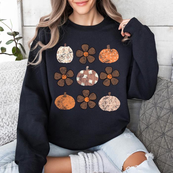 Retro Halloween Floral Pumpkin Pattern Sweatshirt For Cozy Autumn Layering Wardrobe Essential