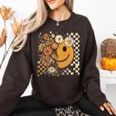  Retro Smiley Halloween Floral Autumn Garden Flowers Vintage-Inspired Pattern Cozy Knit Sweatshirt