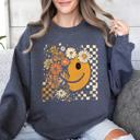 XXXL Dark Gray Heather Retro Smiley Halloween Floral Autumn Garden Flowers Vintage-Inspired Pattern Cozy Knit Sweatshirt