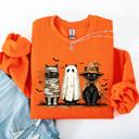  Halloween Black Cats Boo Ghost Cats Retro Gothic Autumn Cat Mama Sweatshirt