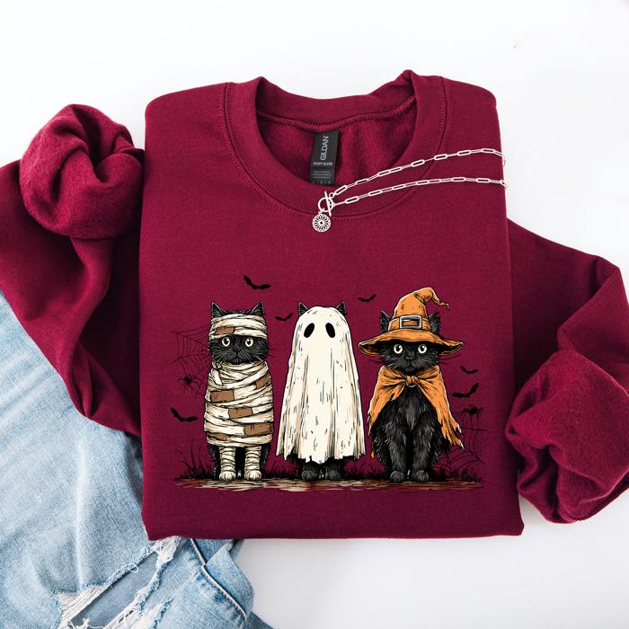 Halloween Black Cats Boo Ghost Cats Retro Gothic Autumn Cat Mama Sweatshirt