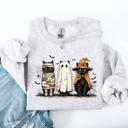 Small Ash Light Gray Halloween Black Cats Boo Ghost Cats Retro Gothic Autumn Cat Mama Sweatshirt