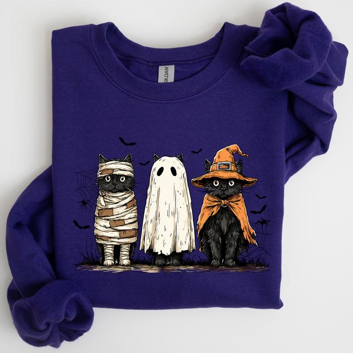 Halloween Black Cats Boo Ghost Cats Retro Gothic Autumn Cat Mama Sweatshirt