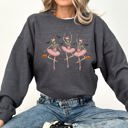 XL Dark Gray Heather Dancing Skeleton Girls Halloween Ghost Checkered Retro Vintage Spooky Fall Graphic Sweatshirt