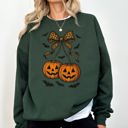 XL Forest Green Pumpkin Coquette Bow Ghosts Halloween Retro Vintage Spooky Fall Graphic Sweatshirt