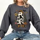 XL Dark Gray Heather Cute Cowboy Ghost Western Halloween Retro Vintage Spooky Costume Fall Graphic Sweatshirt