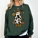XL Forest Green Cute Cowboy Ghost Western Halloween Retro Vintage Spooky Costume Fall Graphic Sweatshirt