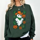 Small Forest Green Western Ghost Cowboy Pumpkin Halloween Retro Vintage Spooky Costume Fall Graphic Sweatshirt