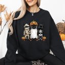 Medium Black Funny Halloween Cats Retro Ghost Pumpkin Vintage Nostalgic Spooky Season Graphic Sweatshirt