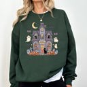 XXL Forest Green Haunted Book Store Ghost Halloween Vintage Pumpkin Retro Spooky Graphic Sweatshirt