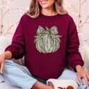 Small Maroon Camo Pumpkin Autumn Hunting Season Vintage Camouflage Print Graphic Cozy Sweatshirt