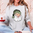 XXXL Ash Light Gray Camo Santa Retro Christmas Hunting Festive Outdoor Santa Theme Vintage Rustic Winter Style Illustration Sweatshirt