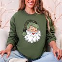 XL Military Green Camo Santa Retro Christmas Hunting Festive Outdoor Santa Theme Vintage Rustic Winter Style Illustration Sweatshirt