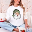 XXL White Camo Santa Retro Christmas Hunting Festive Outdoor Santa Theme Vintage Rustic Winter Style Illustration Sweatshirt