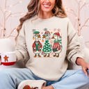 XXXL Sand Christmas Geese Festive Holiday Illustration Vintage Retro Cozy Winter Scene Sweatshirt