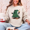 XL Sand Christmas Tree Naughty Cats Santa Retro Holiday Cheer Design Graphic Vintage Sweatshirt