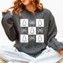 XL Dark Gray Heather Christmas Geese Retro Cozy Winter Checkered Bows Tree Pattern Vintage Sweatshirt