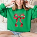 XXL Irish Bright Green Christmas Geese Retro Coquette Bow Ribbon Winter Holiday Design Collection Sweatshirt