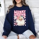 Medium Navy Merry Christmas Retro Santa Checkered Vintage Holiday Edition Festive Cozy Classic Sweatshirt
