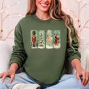XL Military Green Nutcracker Ballet Santa Christmas Retro Whimsical Holiday Graphic Cozy Sweatshirt