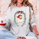 Large Ash Light Gray Retro Santa Christmas Vintage Festive Nostalgic Holiday Cheer Old Fashioned Christmas Charm Classic Seasonal Sweatshirt