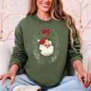 XXXL Military Green Retro Santa Christmas Vintage Festive Nostalgic Holiday Cheer Old Fashioned Christmas Charm Classic Seasonal Sweatshirt