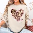 Small Sand Leopard Print Heart Love Valentine's Day Retro Vintage Cozy Warm Fleece Graphic Sweatshirt