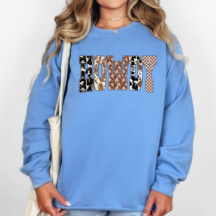 Howdy, Cowboy Print Desert Cow Cactus Western Country Sagebrush Sunset Western Heritage Lifestyle Sweatshirt