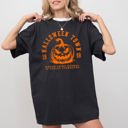 XXXL Black Halloween Town Pumpkin Spooky Skeleton Witch Nighttime Halloween Party Comfort Colors Tee