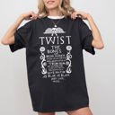Large Black Twist The Bones Skeleton Spooky Ghost Witch Aesthetic Halloween Costume Comfort Colors Tee