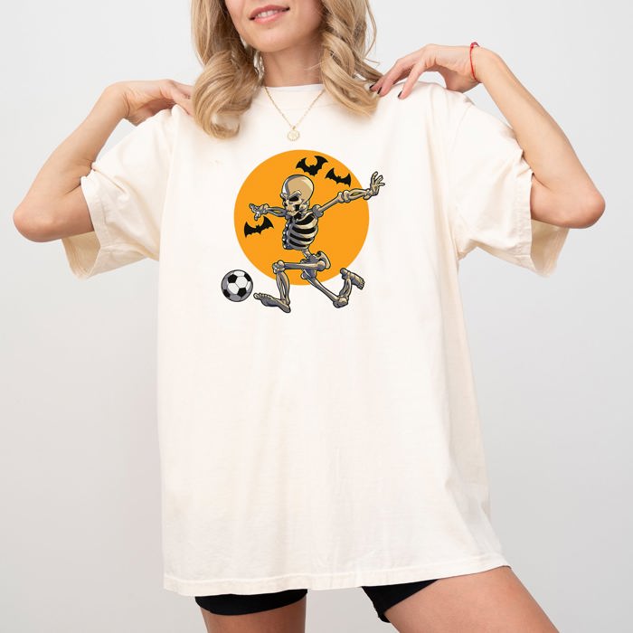 Football Player Skeleton Ghost Farm Witch Skull Meme Halloween Costume Comfort Colors Tee