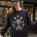 XL Black Juggling Skeleton Ghost Farm Witch Skull Halloween Night Parade Of Spooky Characters Sweatshirt