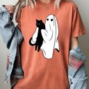  Ghost Cat Skeleton Witch Skull Halloween Costume Design Graphic Comfort Colors Tee