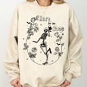 XXL Sand Here For The Boos Skeleton Ghost Witch Skull Spooky Aesthetic Meme Halloween Costume Sweatshirt