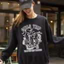 Medium Black Girls Trip Salem Skeleton Witch Skull Halloween Spooky Meme Graveyard Goth Party Ready Sweatshirt