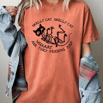 Skelly Cat Skeleton Ghost Witch Skull Spooky Aesthetic Meme Halloween Costume Comfort Colors Tee