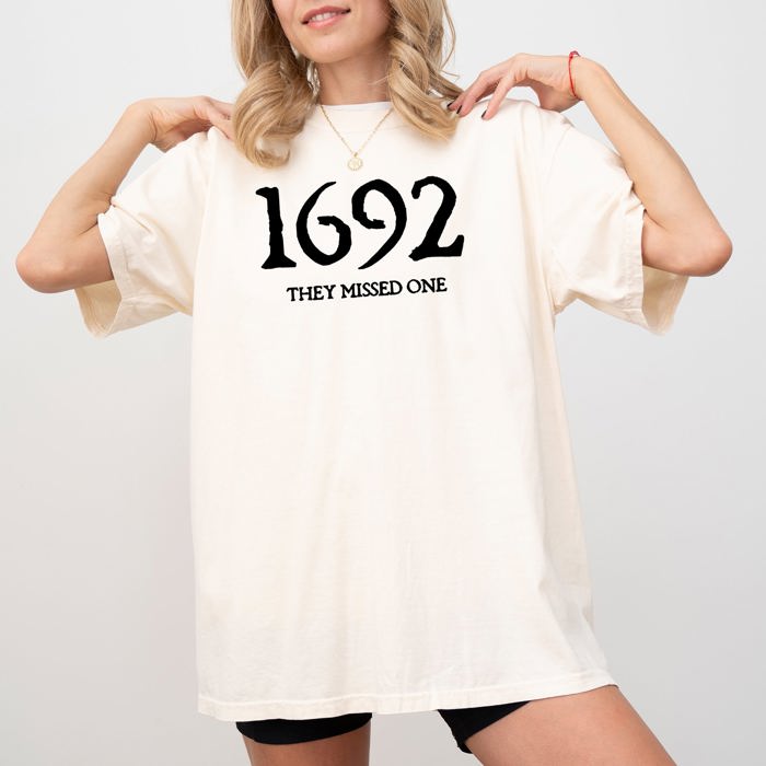 1692 They Missed One Skeleton Ghost Witch Skull Spooky Halloween Costume Comfort Colors Tee