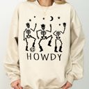 XXXL Sand Dancing Skeletons Howdy Spooky Ghost Witch Skull Meme Halloween Party Mascot Sweatshirt