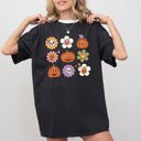 XXL Black Retro Pumpkins Fall Skeleton Witch Skull Spooky Halloween Costume Comfort Colors Tee