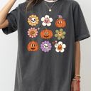 XXXL Pepper Dark Gray Retro Pumpkins Fall Skeleton Witch Skull Spooky Halloween Costume Comfort Colors Tee