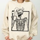 XXL Sand Coffee Skeleton Witch Ghost Skull Spooky Aesthetic Meme Halloween Costume Sweatshirt