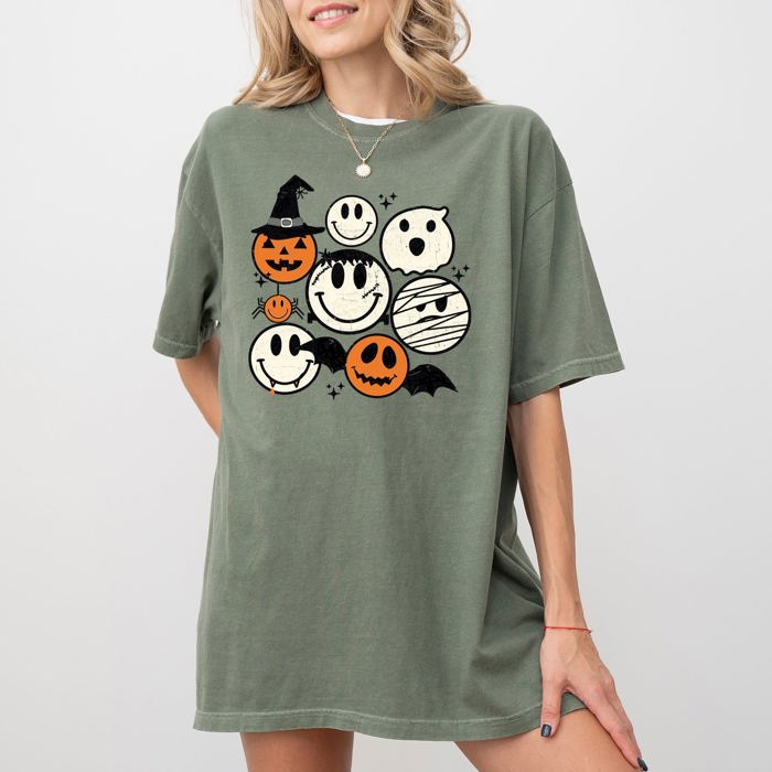 Retro Spooky Faces Halloween Skeleton Witch Skull Meme Aesthetic Comfort Colors Tee