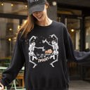  Tis The Season Spooky Skeleton Ghost Western Witch Skull Aesthetic Meme Halloween Costume Sweatshirt