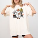 Medium Ivory Cream Need Ride To Salem Ghost Spooky Skeleton Witch Halloween Meme Comfort Colors Tee