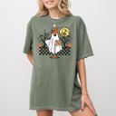 Medium Moss Dark Green Need Ride To Salem Ghost Spooky Skeleton Witch Halloween Meme Comfort Colors Tee