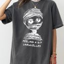  Feeling A Bit Unravelled Mummy Aesthetic Meme Halloween Witch Spooky Costume Skeleton Mental Health Comfort Colors Tee