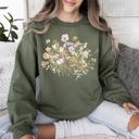  Meadow Pressed Flowers Botanical Meadow Print On Soft Cozy Fleece Premium Sweatshirt